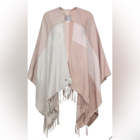 NWT Soia & Kyo - Light Pink & Cream Colorblocked Open Poncho W/ Scarf Hem OS - Picture 4 of 9